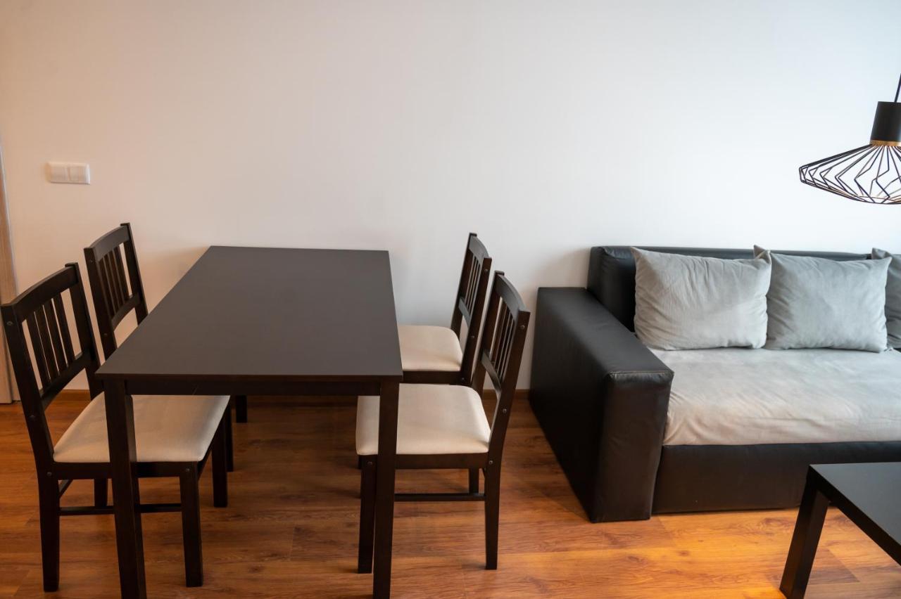 Sunny 1Bdr Apartment Near Center Sofia Extérieur photo
